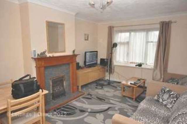  Image of 3 bedroom Semi-Detached house for sale in Honeysuckle Road Southampton SO16 at Honeysuckle Road  Southampton, SO16 3BW