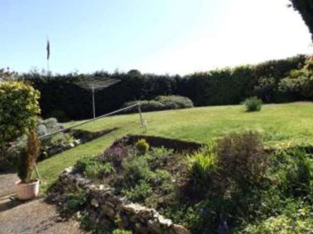  Image of 2 bedroom Bungalow for sale in Pine Grove Honiton EX14 at Honiton Devon Honiton, EX14 2HT