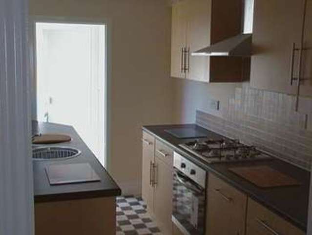  Image of 3 bedroom Terraced house to rent in Hood Street Lincoln LN5 at Hood Street  Lincoln, LN5 7XB