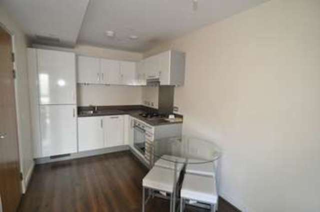  Image of 1 bedroom Flat to rent in Broad Weir Broadmead Bristol BS1 at Broad Weir  Bristol, BS1 3DJ