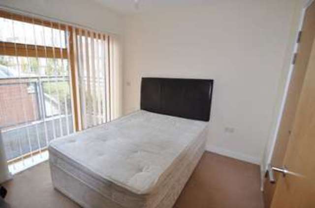  Image of 1 bedroom Flat to rent in Broad Weir Broadmead Bristol BS1 at Broad Weir  Bristol, BS1 3DJ
