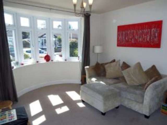  Image of 3 bedroom Detached house for sale in Glanville Drive Hornchurch RM11 at Hornchurch  Havering, RM11 3SY
