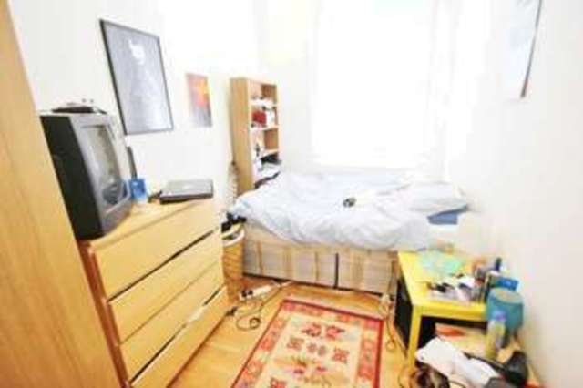  Image of 2 bedroom Flat to rent in Huddleston Road London N7 at Holloway London Holloway, N7 0EH