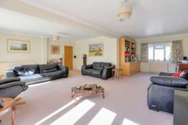  Image of 4 bedroom Detached house for sale in Hudnall Lane Little Gaddesden Berkhamsted HP4 at Hudnall Lane Little Gaddesden Berkhamsted, HP4 1QE