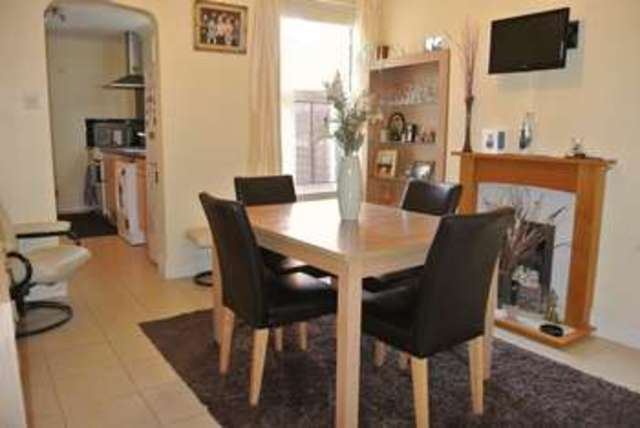  Image of 3 bedroom Terraced house for sale in Huntingtower Road Grantham NG31 at Huntingtower Road  Grantham, NG31 7AZ