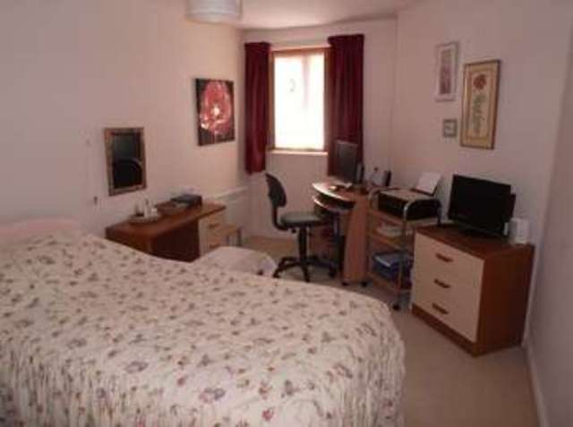 Image of 1 bedroom Flat for sale in George Street Warminster BA12 at George Street  Warminster, BA12 8FY