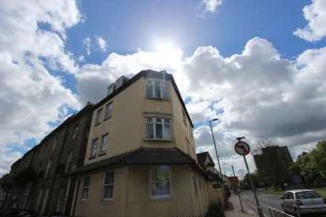  Image of 1 bedroom Flat for sale in Cranbury Place Southampton SO14 at Cranbury Place Inner Avenue Southampton, SO14 0AG