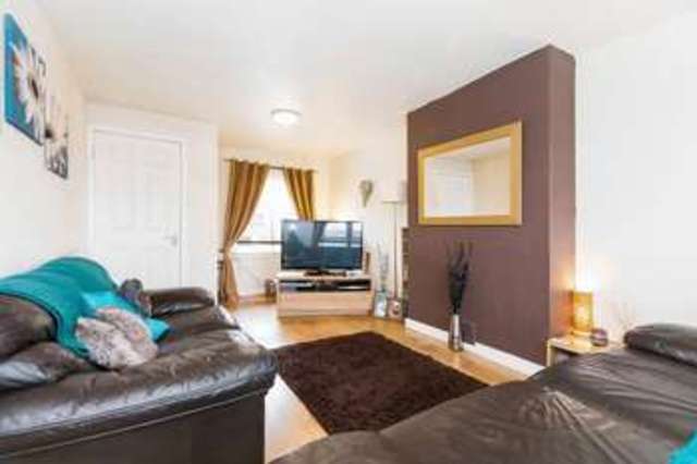  Image of 3 bedroom Terraced house for sale in Iona Road Dunfermline KY11 at Iona Road  Dunfermline, KY11 4ED