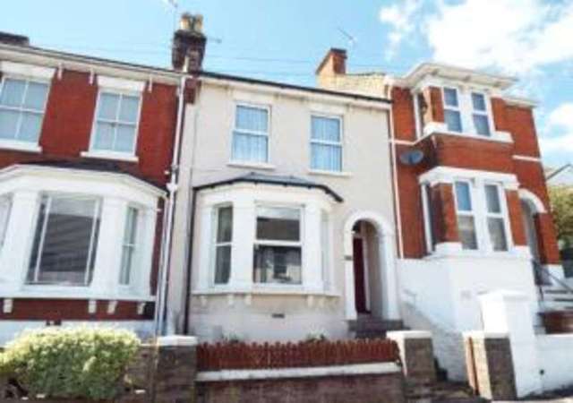  Image of 3 bedroom Terraced house for sale in Jersey Road Strood Rochester ME2 at Rochester Kent Strood, ME2 3PB