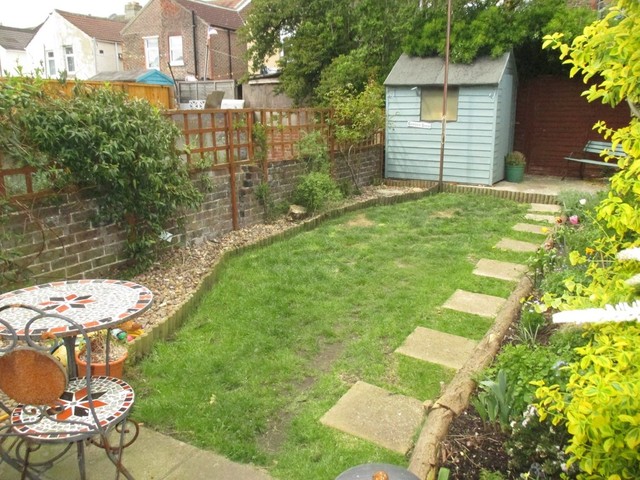  Image of 3 bedroom Terraced house for sale in Jervis Road Portsmouth PO2 at Jervis Road Stamshaw Portsmouth, PO2 8PS