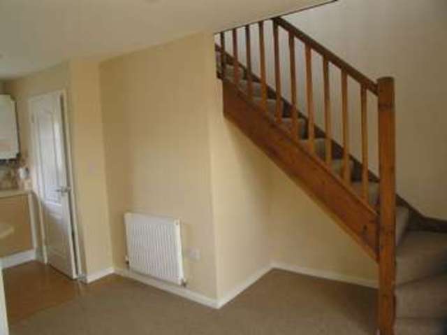  Image of 1 bedroom Terraced house to rent in Jubilee Close Stoke Prior Bromsgrove B60 at Jubilee Close Stoke Prior Bromsgrove, B60 4DG