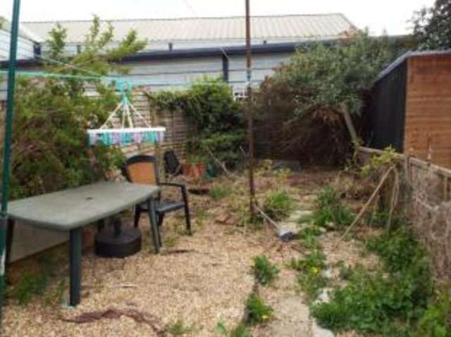  Image of 2 bedroom Terraced house for sale in Kent Street Southampton SO14 at Kent Street Southampton Northam, SO14 5SP