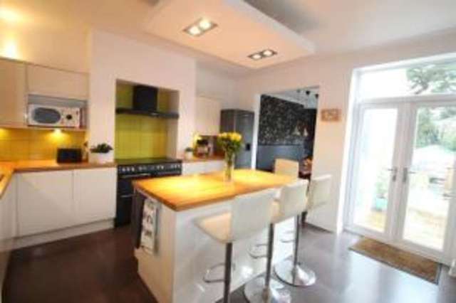  Image of 4 bedroom Terraced house for sale in Kilmarnock Road Glasgow G43 at Newlands Glasgow Pollokshaws, G43 2BW