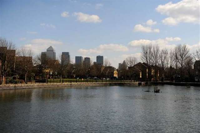  Image of 2 bedroom Flat for sale in Kinburn Street London SE16 at Rotherhithe, SE16 6DW
