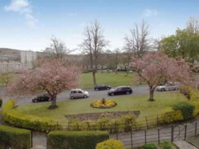  Image of 2 bedroom Flat for sale in St. Johns Road Gourock PA19 at Gourock  Gourock, PA19 1PQ