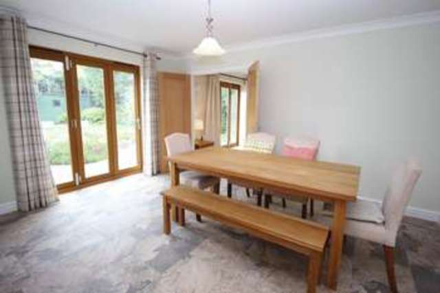  Image of 4 bedroom Detached house for sale in Kings Lane Wrecclesham Farnham GU10 at Kings Lane  Farnham, GU10 4QB