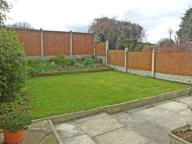  Image of 2 bedroom Property to rent in Kings Meadow Close Wetherby LS22 at Wetherby LS22 Wetherby, LS22 7FU