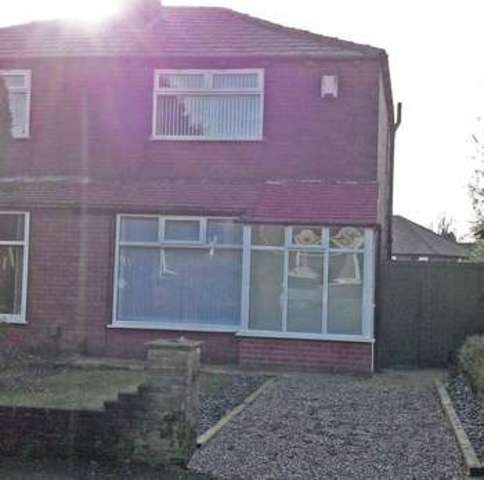  Image of 2 bedroom Semi-Detached house to rent in Kingscourt Avenue Bolton BL1 at Kingscourt Avenue  Bolton, BL1 6EH