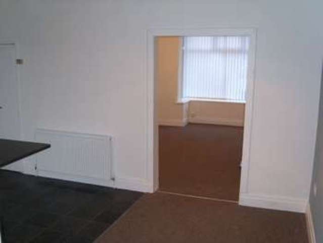  Image of 2 bedroom Semi-Detached house to rent in Kingscourt Avenue Bolton BL1 at Kingscourt Avenue  Bolton, BL1 6EH