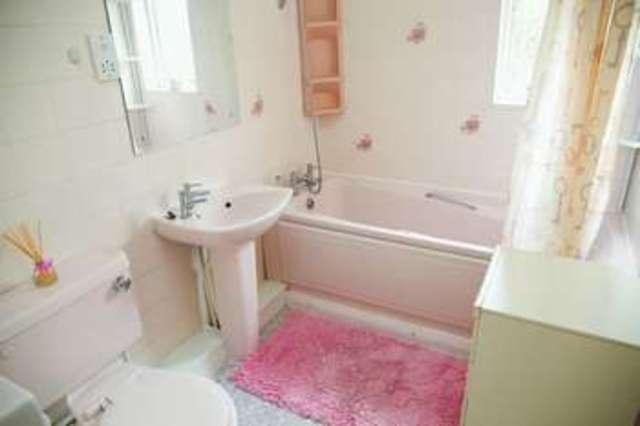  Image of 2 bedroom Detached house to rent in Kingshill Court Standish Wigan WN6 at Kingshill Court Standish Wigan, WN6 0AR