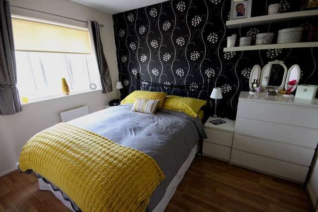  Image of 3 bedroom End of Terrace for sale in Kingsmead Kingsthorpe Northampton NN2 at Kingsmead  Northampton, NN2 8HX
