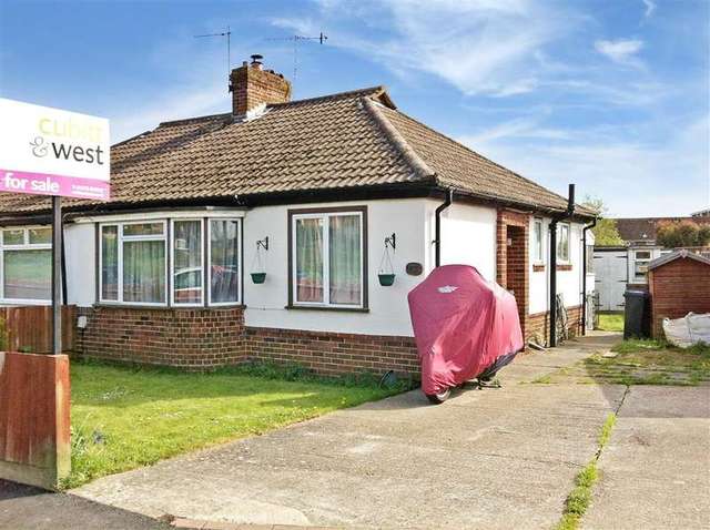  Image of 2 bedroom Detached house for sale in Kingston Close Shoreham-by-Sea BN43 at Shoreham-By-Sea West Sussex Shoreham-By-Sea, BN43 6LP