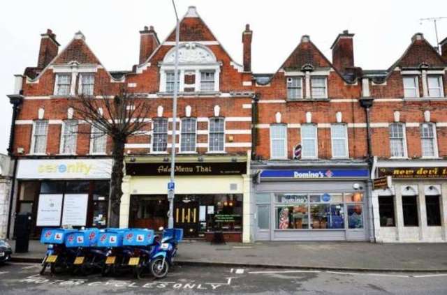  Image of 1 bedroom Flat to rent in Kingston Hill Kingston upon Thames KT2 at Surrey  Kingston Upon Thames, KT2 7NH