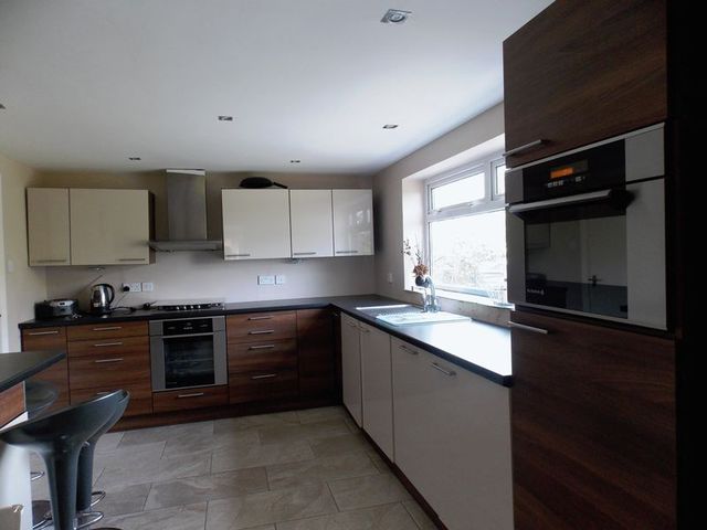  Image of 3 bedroom Detached house for sale in Kingsway Drive Kings Norton Birmingham B38 at Kingsway Drive  Birmingham, B38 8TJ