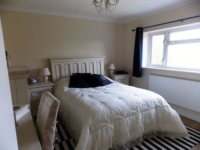 Image of 3 bedroom Detached house for sale in Kingsway Drive Kings Norton Birmingham B38 at Kingsway Drive  Birmingham, B38 8TJ