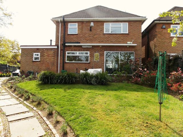 Image of 3 bedroom Detached house for sale in Kingsway Drive Kings Norton Birmingham B38 at Kingsway Drive  Birmingham, B38 8TJ