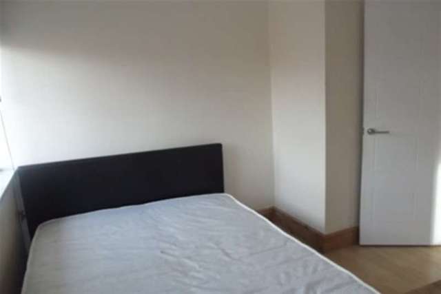  Image of 3 bedroom Detached house to rent in Kirkleys Avenue South Spondon Derby DE21 at Derby, DE21 7FY