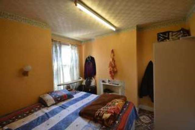  Image of 3 bedroom Terraced house for sale in Kitchener Road London E7 at Kitchener Road Forest Gate London, E7 8JL