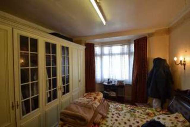  Image of 3 bedroom Terraced house for sale in Kitchener Road London E7 at Kitchener Road Forest Gate London, E7 8JL