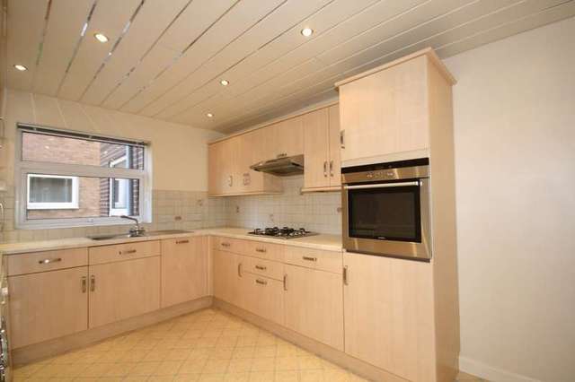  Image of 3 bedroom Ground Flat for sale in Park Crescent Southport PR9 at Hesketh Park Southport Banks, PR9 9NW
