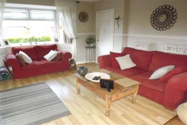  Image of 3 bedroom Detached house to rent in Knole Road Nottingham NG8 at Nottingham, NG8 2DB