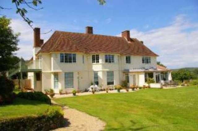  Image of 3 bedroom Terraced house for sale in Knowle Hill Budleigh Salterton EX9 at Knowle Hill Budleigh Salterton Budleigh Salterton, EX9 7AX