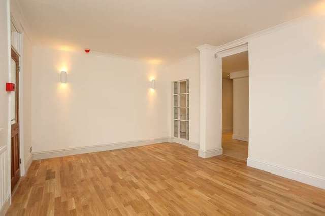  Image of 1 bedroom Flat for sale in Lansdowne Street Hove BN3 at Hove Hove, BN3 1FT