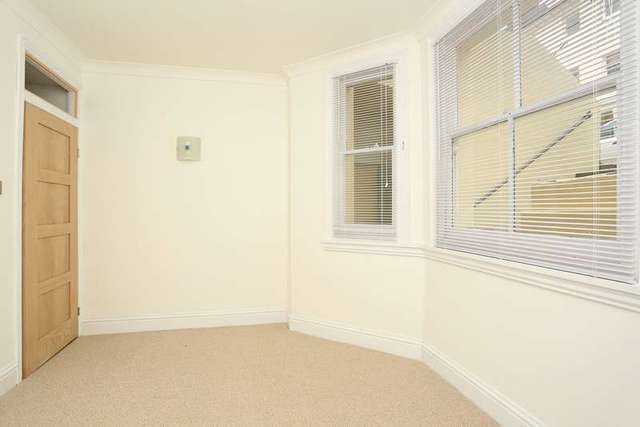  Image of 1 bedroom Flat for sale in Lansdowne Street Hove BN3 at Hove Hove, BN3 1FT