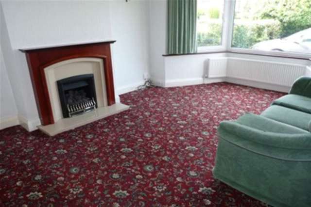  Image of 4 bedroom Detached house to rent in Leicester Road Glen Parva Leicester LE2 at Leicester, LE2 9HJ