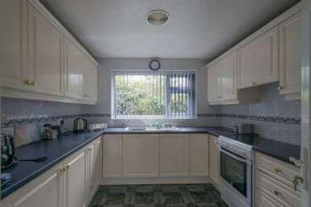  Image of 3 bedroom Semi-Detached house to rent in Leighton Avenue Maghull Liverpool L31 at Leighton Avenue  Maghull, L31 0AH