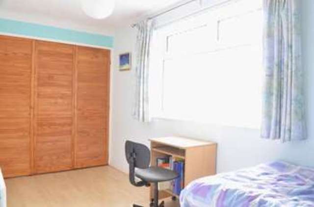  Image of 4 bedroom Detached house for sale in Leyburn Road North Hykeham Lincoln LN6 at Leyburn Road  Lincoln, LN6 8TQ