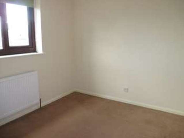  Image of 3 bedroom Terraced house for sale in Lincoln Way Daventry NN11 at Lincoln Way  Daventry, NN11 4SX