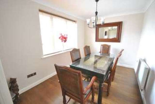  Image of 4 bedroom Detached house to rent in Little Roodee Hawarden Deeside CH5 at Little Roodee Hawarden Deeside, CH5 3PU