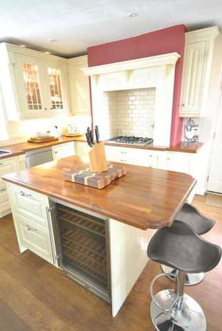  Image of 4 bedroom Detached house to rent in Little Roodee Hawarden Deeside CH5 at Little Roodee Hawarden Deeside, CH5 3PU