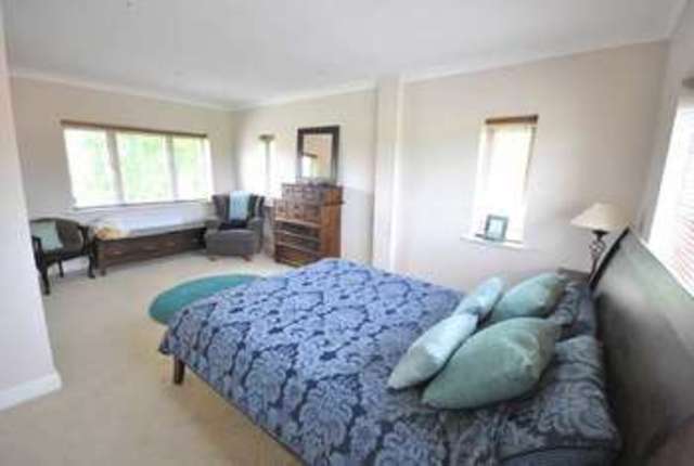  Image of 4 bedroom Detached house to rent in Little Roodee Hawarden Deeside CH5 at Little Roodee Hawarden Deeside, CH5 3PU