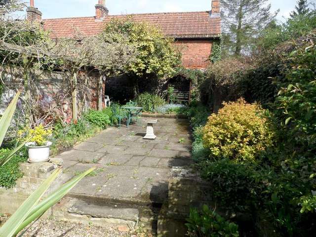  Image of 3 bedroom Detached house to rent in Little St. Marys Long Melford Sudbury CO10 at Little St. Marys  Long Melford, CO10 9HX