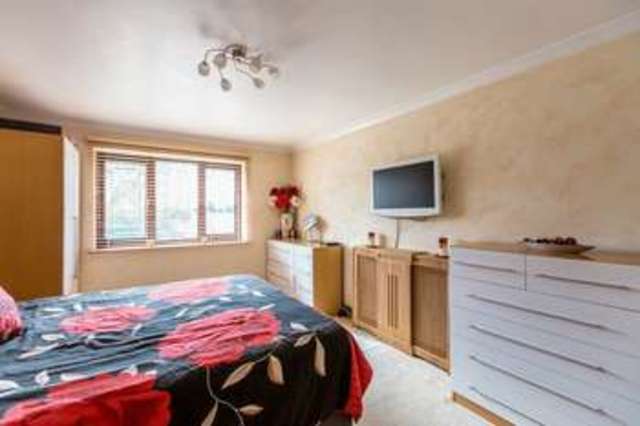  Image of 5 bedroom Property for sale in Little Wakering Road Barling Magna Southend-on-Sea SS3 at Little Wakering Road Barling Magna Southend-On-Sea, SS3 0GA