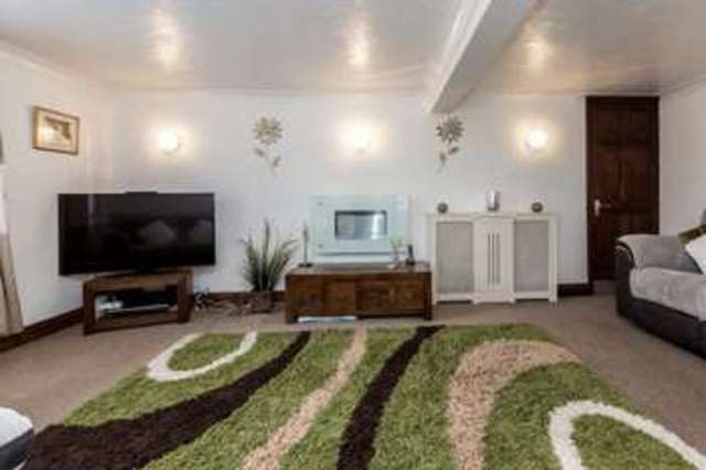  Image of 5 bedroom Property for sale in Little Wakering Road Barling Magna Southend-on-Sea SS3 at Little Wakering Road Barling Magna Southend-On-Sea, SS3 0GA