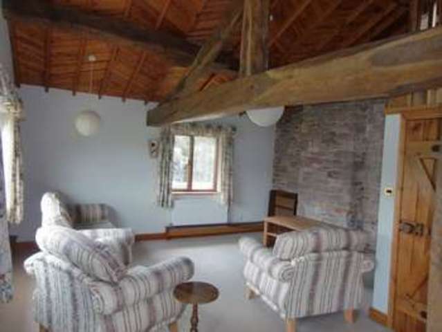  Image of 3 bedroom Detached house to rent in Llangynidr Crickhowell NP8 at Llangynidr Crickhowell, NP8 1NR