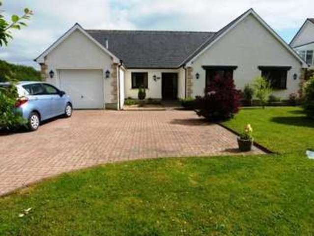  Image of 3 bedroom Bungalow for sale in Clynderwen SA66 at Clynderwen Pembrokeshire Clynderwen, SA66 7NJ